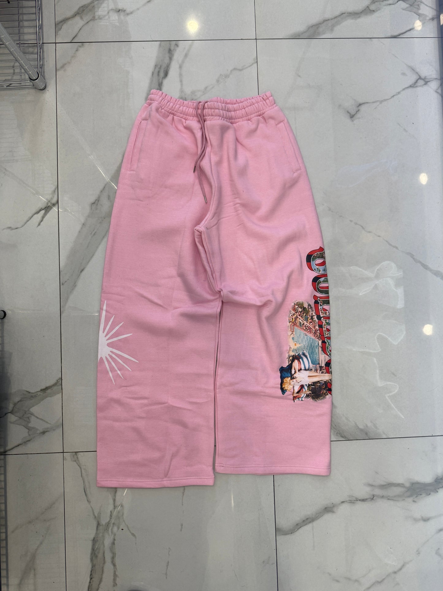 PINK SWEATS
